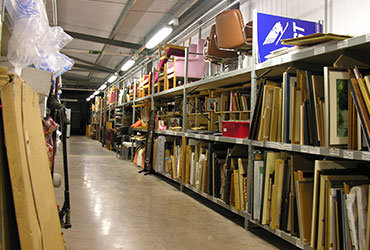 BBC Wales - Racking